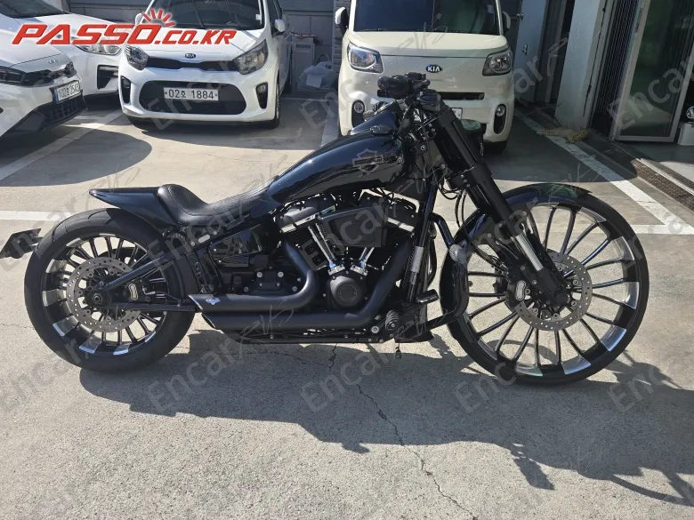 Harley-Davidson Fat Bob 114 - фото 0
