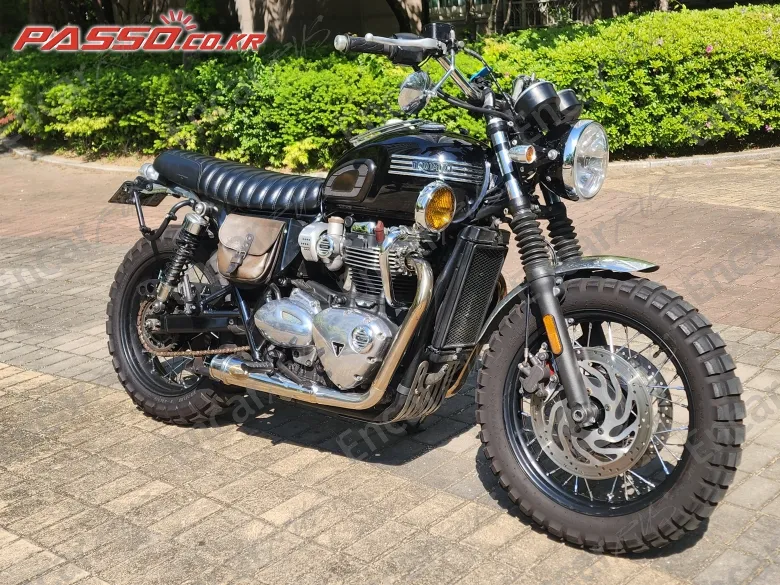 Triumph Bonneville T120 - фото 0