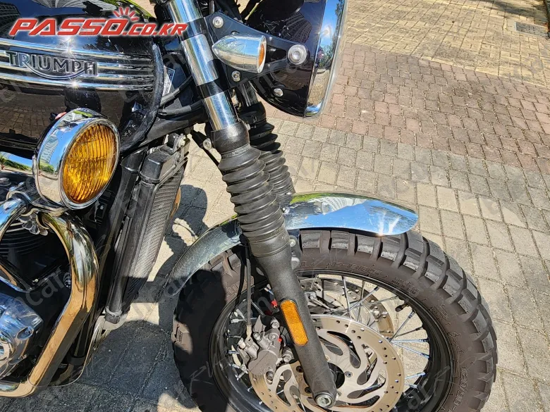 Triumph Bonneville T120 - фото 4