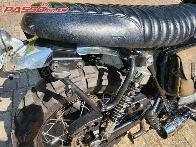Triumph Bonneville T120 - фото 5