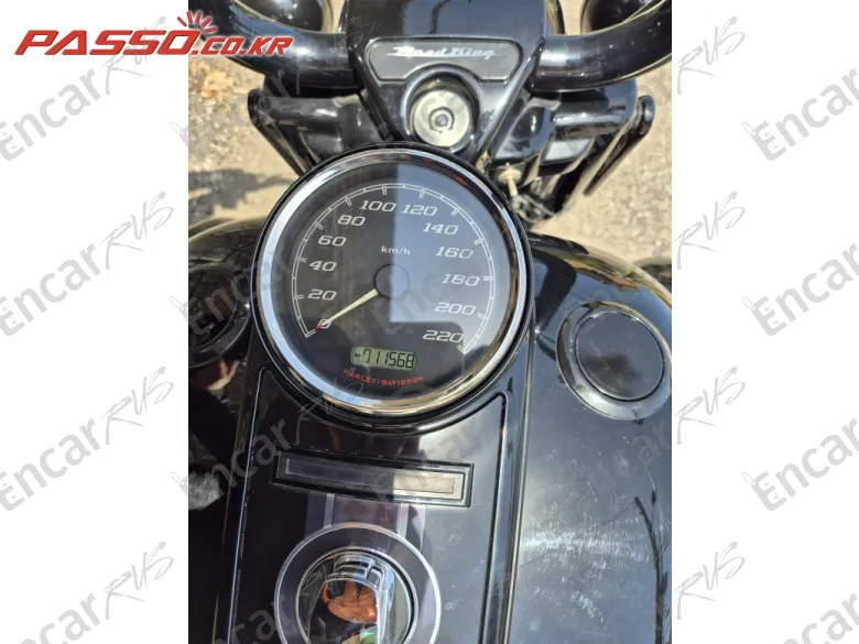Harley-Davidson Road King Special - фото 4