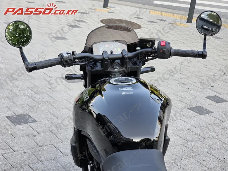 SUZUKI GSX 8 TT - фото 3