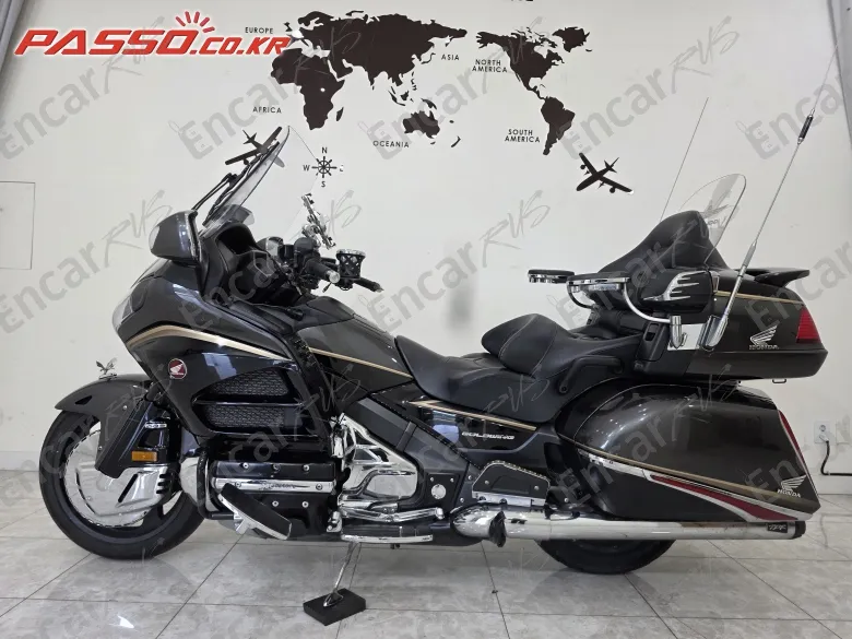Honda Goldwing 1800 - фото 1