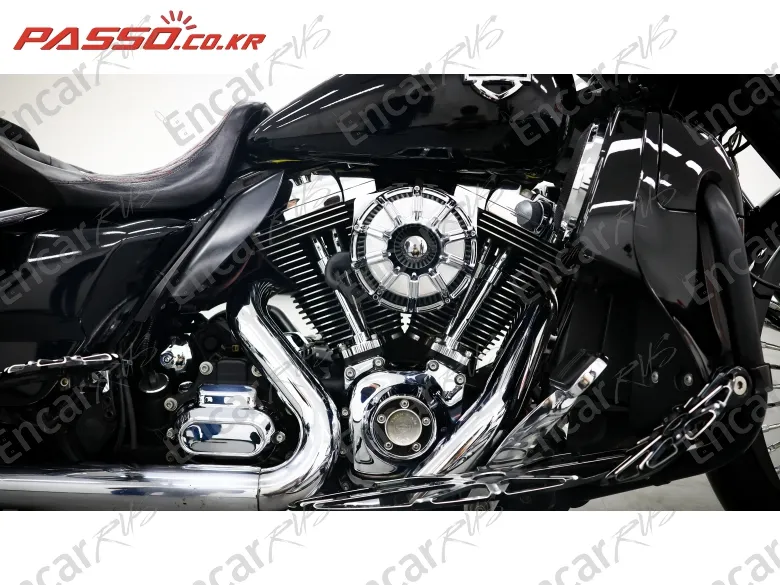 Harley-Davidson Flhx - фото 4
