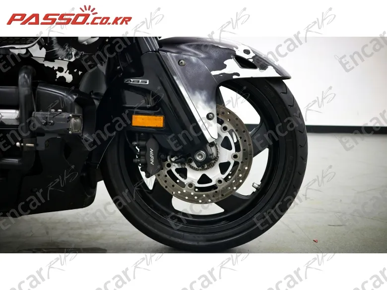 Honda Goldwing 1800 - фото 5