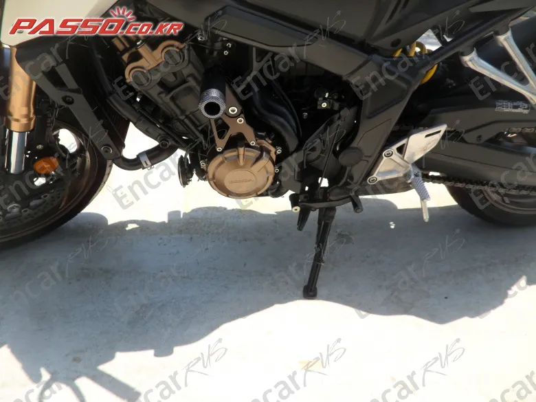 HONDA CB 650 R ABS - фото 4