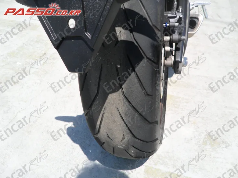 HONDA CB 650 R ABS - фото 5