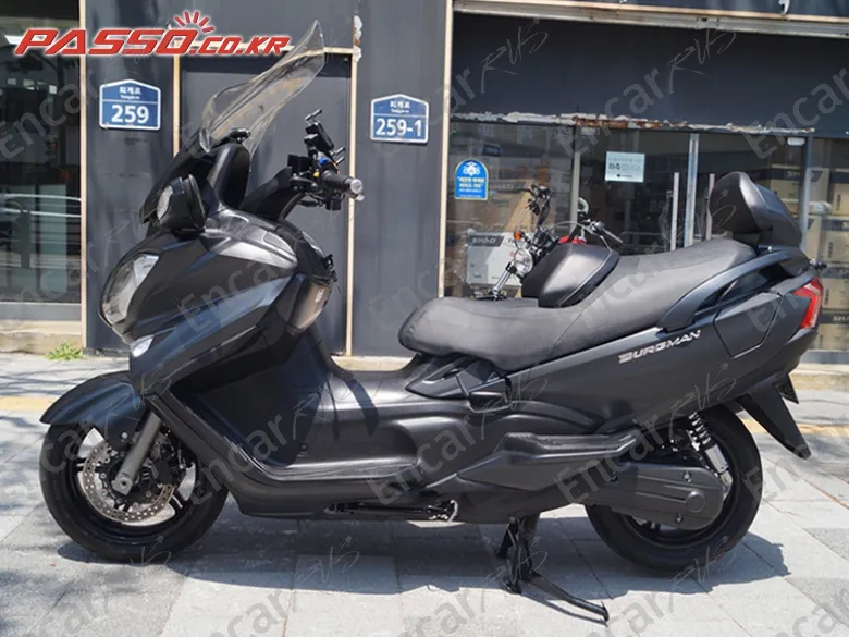 Suzuki Burgman 650 - фото 1