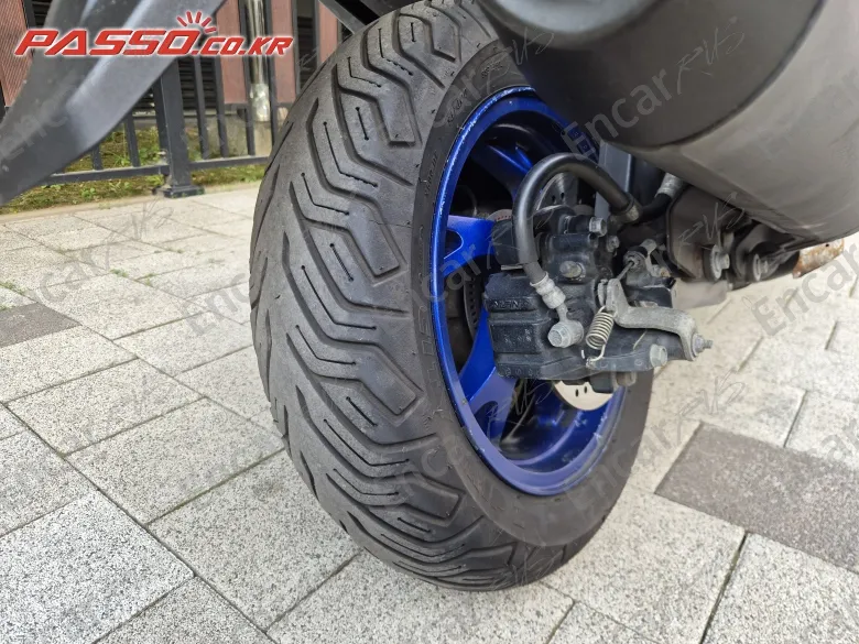 Suzuki Burgman 400 Abs - фото 5