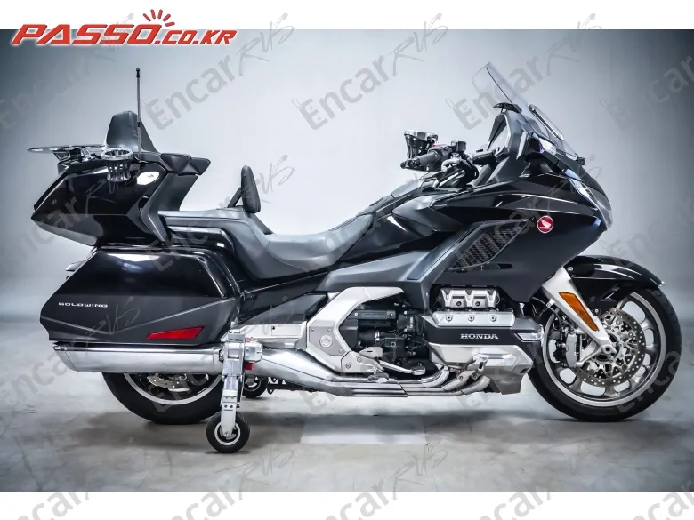 HONDA GOLDWING AUTOMATIC DCT - фото 0