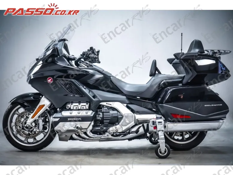 HONDA GOLDWING AUTOMATIC DCT - фото 1