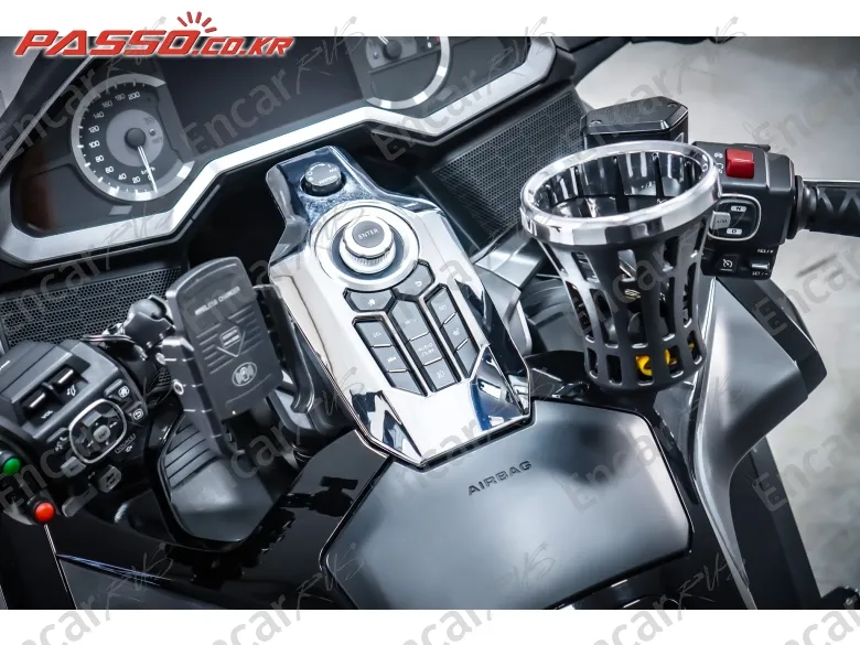 HONDA GOLDWING AUTOMATIC DCT - фото 3