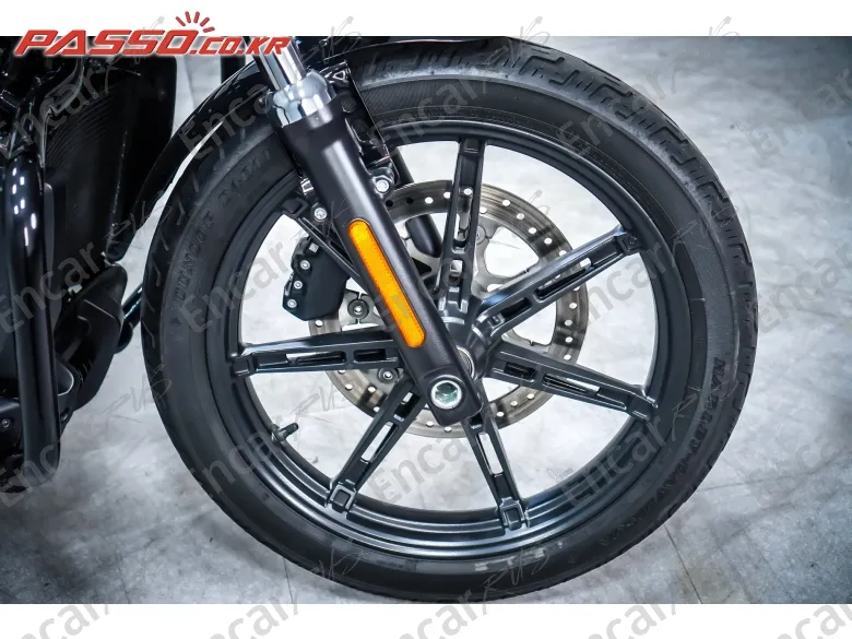 HARLEY-DAVIDSON NIGHTSTER 975 - фото 5