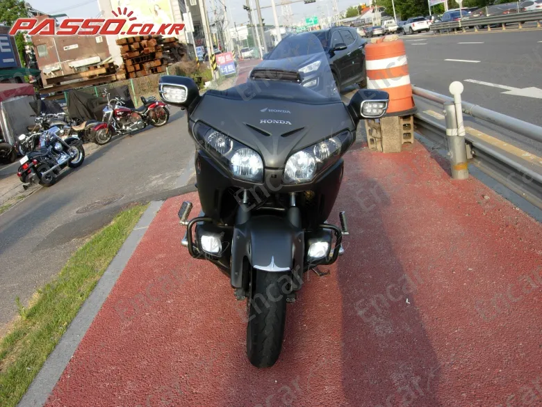 HONDA GOLDWING F6B - фото 5