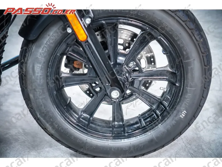 Indian Scout Bobber - фото 5