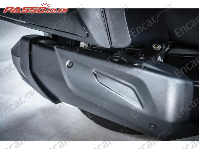 BRP CAN-AM SPYDER RT LIMITED - фото 6
