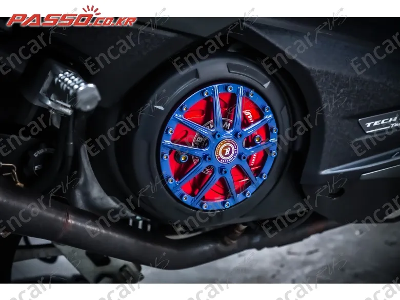 Yamaha T Max 560 - фото 4