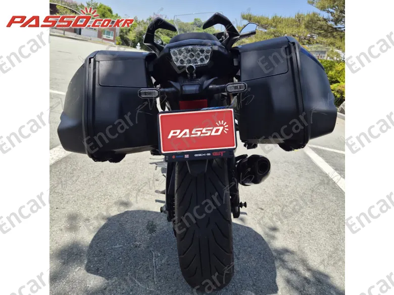 Suzuki Gsx S 1000 Gt - фото 2