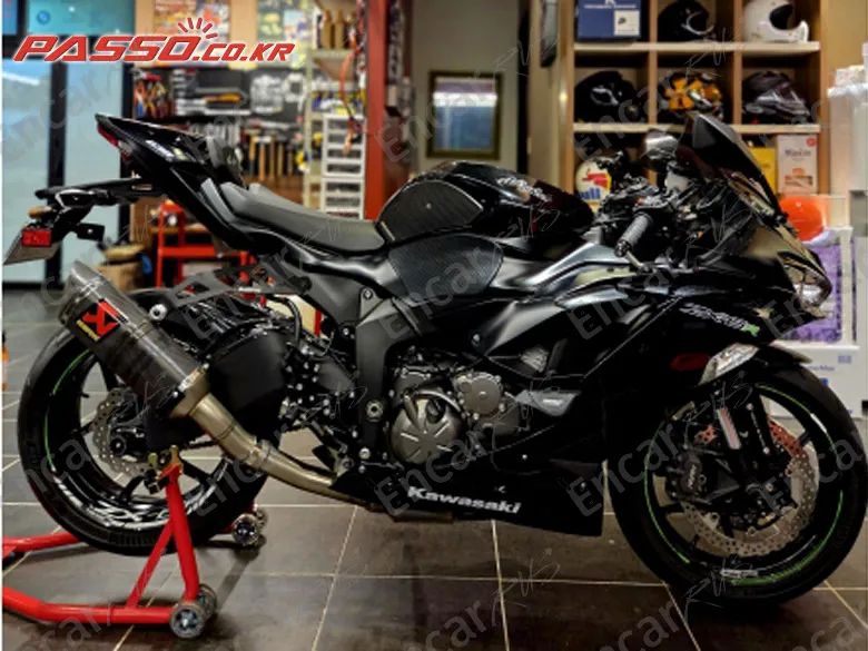 KAWASAKI ZX 6 R - фото 0