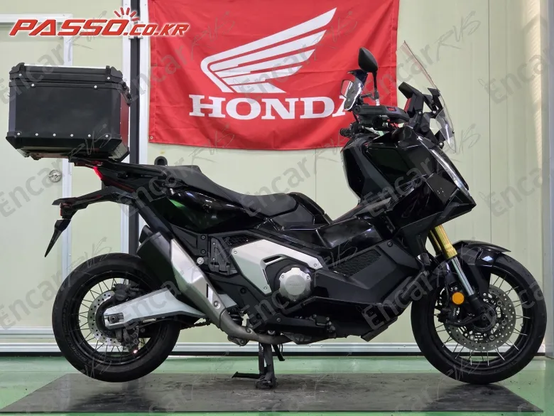 HONDA X ADV - фото 0
