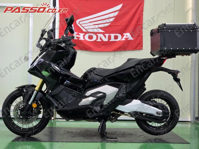 HONDA X ADV - фото 1