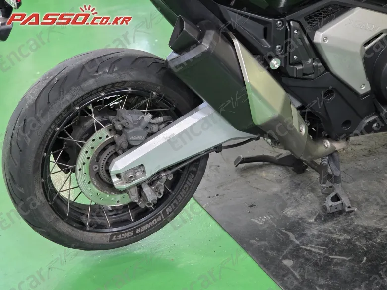 HONDA X ADV - фото 6