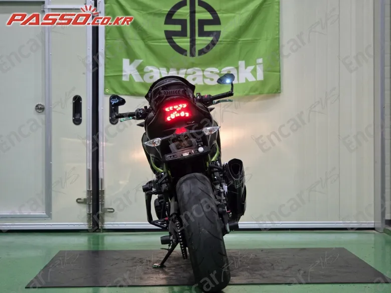 KAWASAKI Z 900 ABS - фото 2