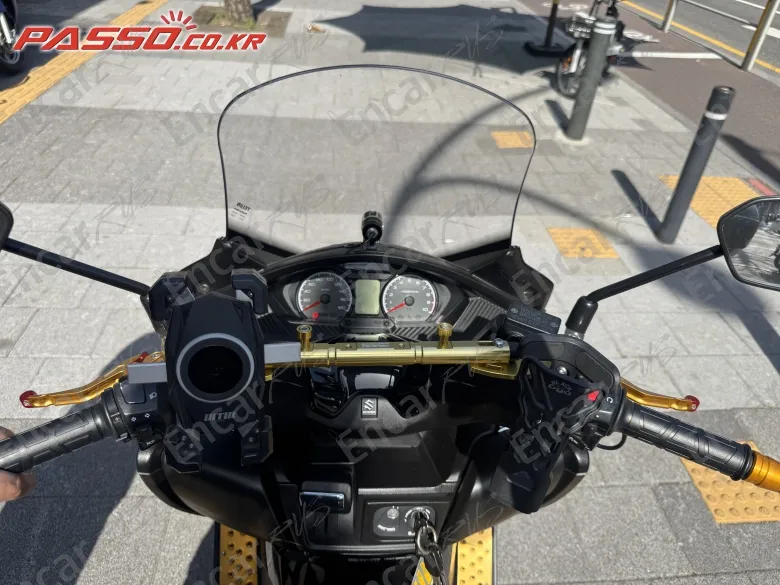 SUZUKI BURGMAN 400 ABS - фото 3