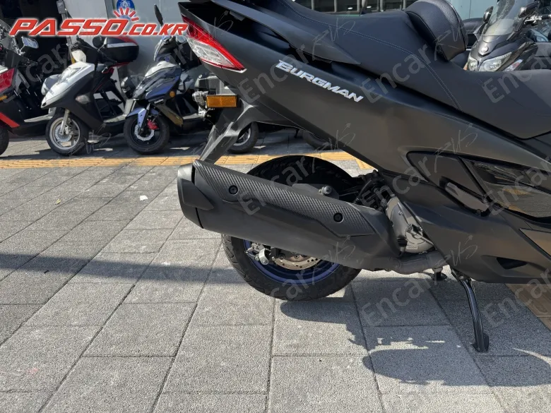 SUZUKI BURGMAN 400 ABS - фото 6