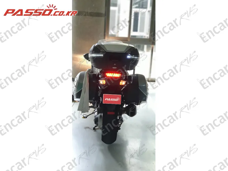 Kawasaki Gtr 1400 - фото 2