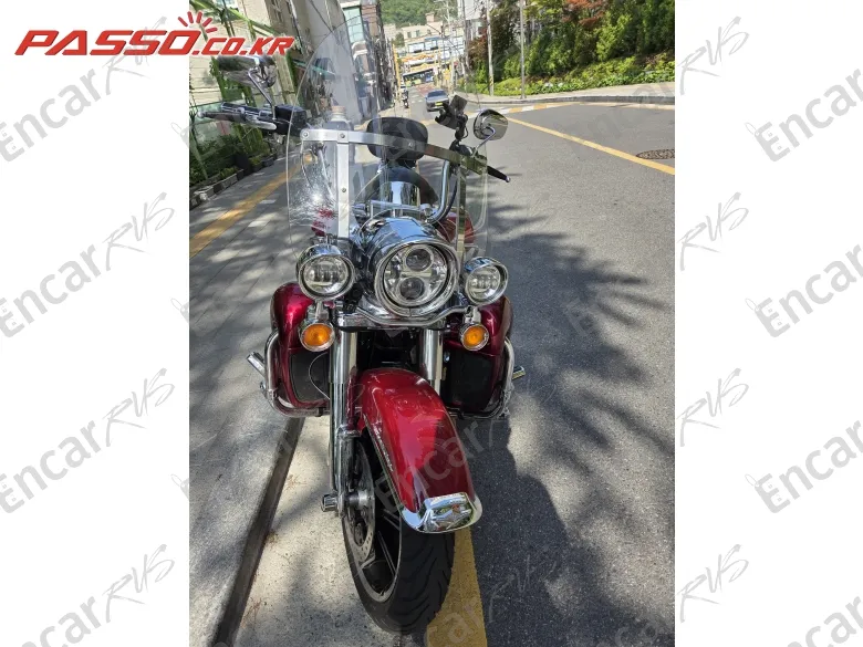 Harley-Davidson Flhr - фото 5