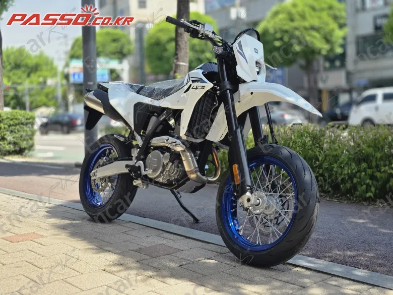 Suzuki Dr Z 4 Sm - фото 0