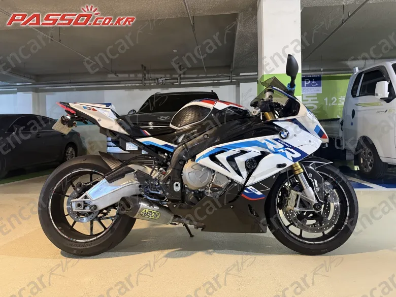 BMW S 1000 RR - фото 0