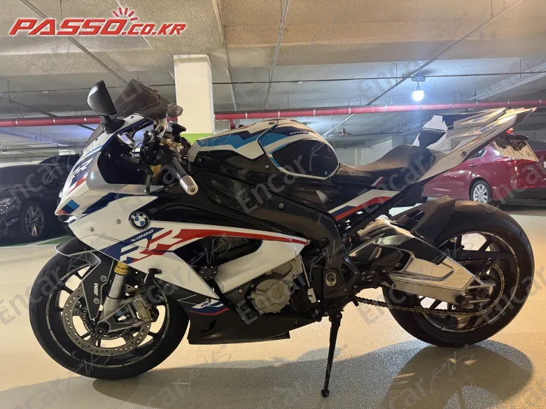 BMW S 1000 RR - фото 1