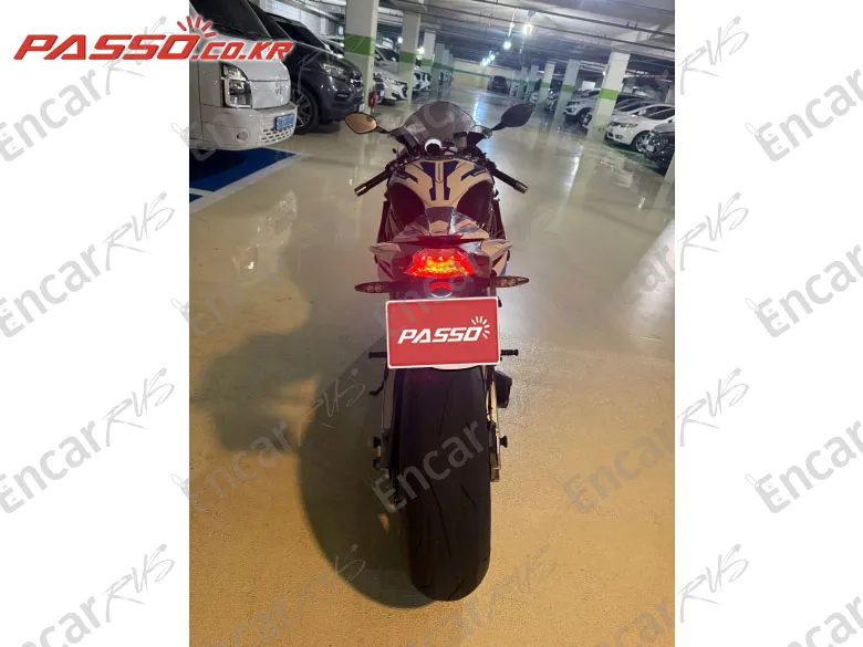 BMW S 1000 RR - фото 2