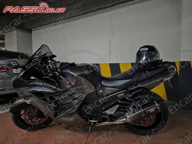 KAWASAKI ZZR 1400 - фото 1
