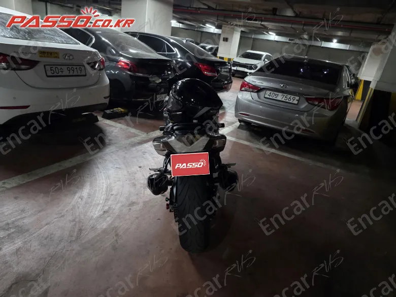 KAWASAKI ZZR 1400 - фото 2