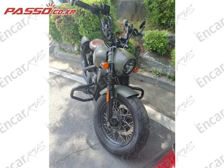 Indian Scout Bobber Twenty - фото 1