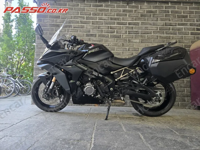 SUZUKI GSX S 1000 GT - фото 1