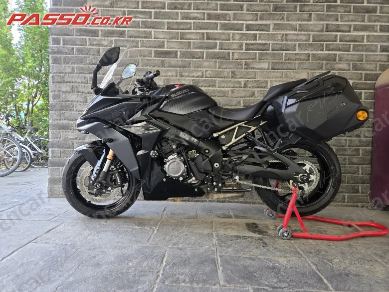 SUZUKI GSX S 1000 GT - фото 4