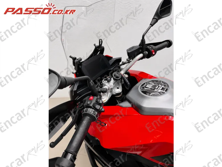 BMW F 900 XR - фото 3