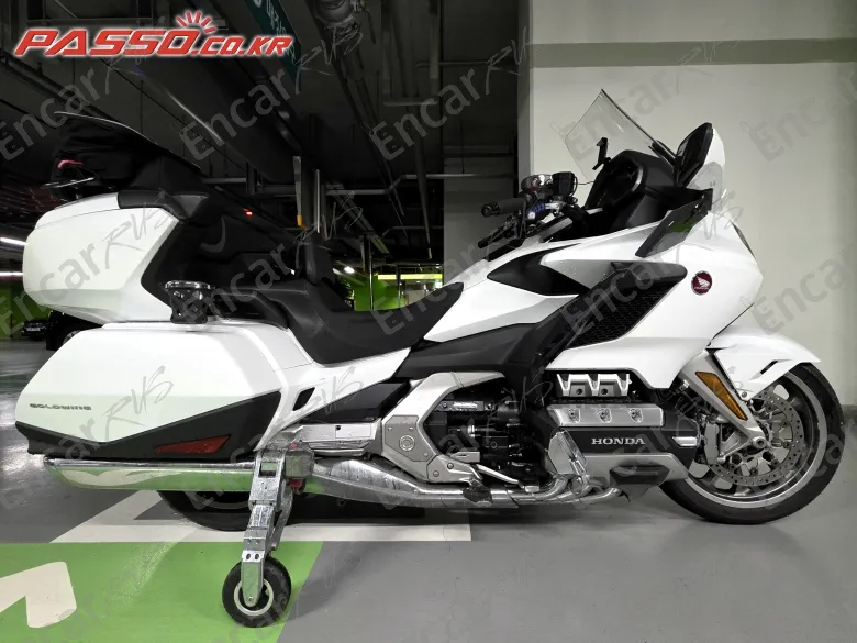 HONDA GOLDWING TOUR DCT AIRBAG - фото 0