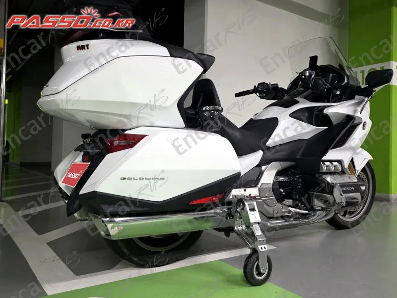 HONDA GOLDWING TOUR DCT AIRBAG - фото 6