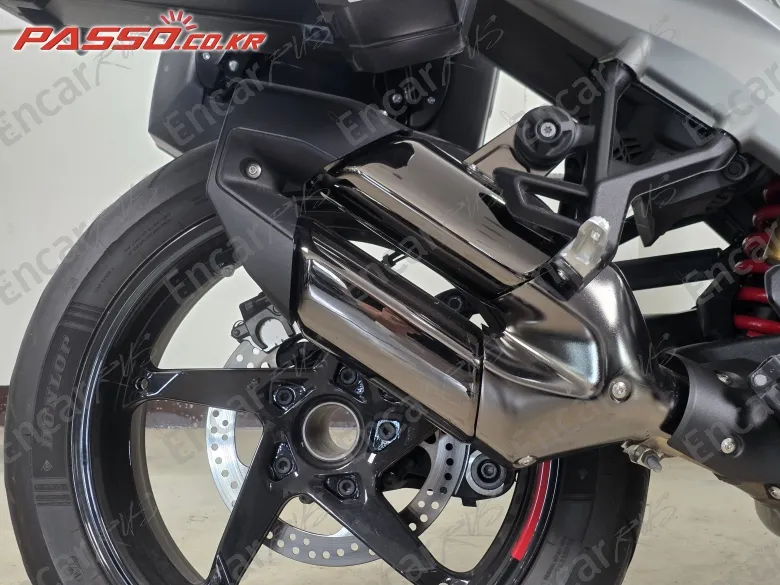 Bmw R 1300 R - фото 6