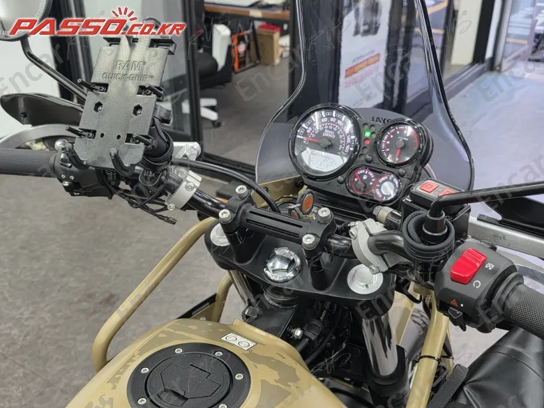Royal Enfield Himalayan 411 - фото 3