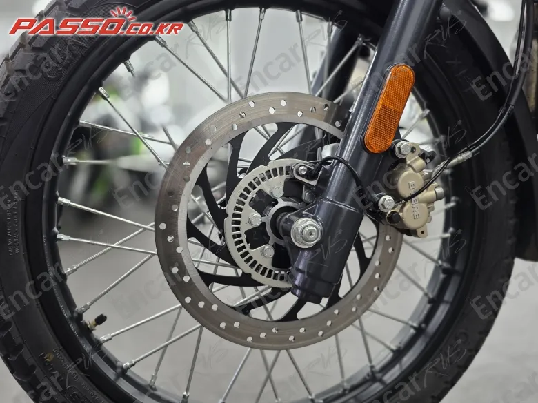 Royal Enfield Himalayan 411 - фото 5