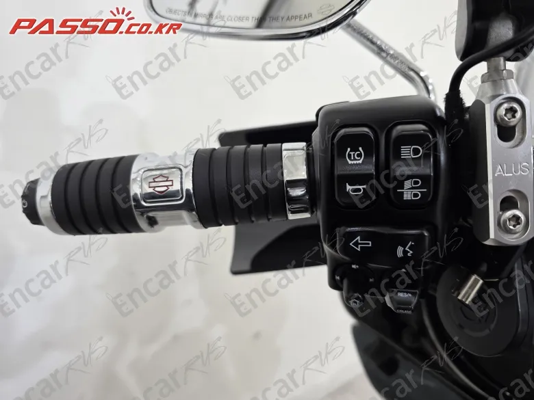 Harley-Davidson Ultra Limited - фото 3