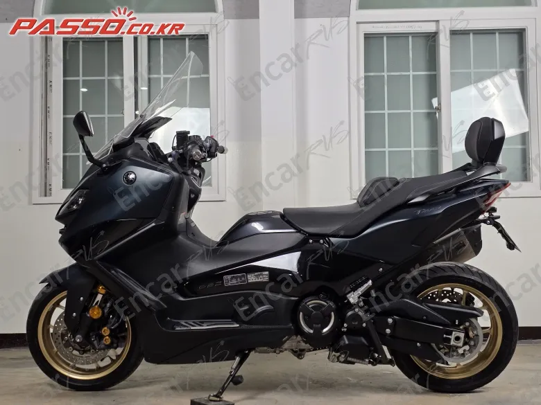 YAMAHA T MAX 560 - фото 1