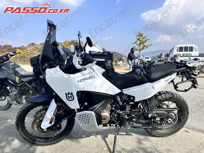 HUSQVARNA NORDEN 901 - фото 0