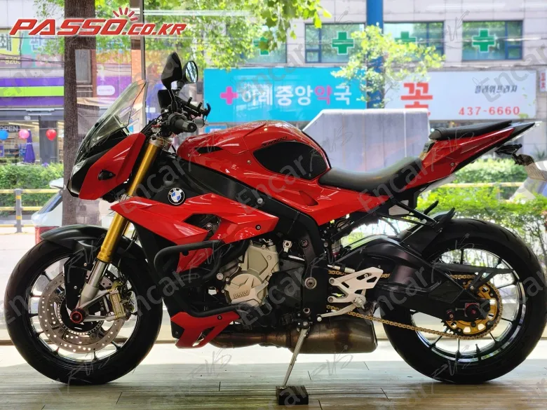 Bmw S 1000 R - фото 1